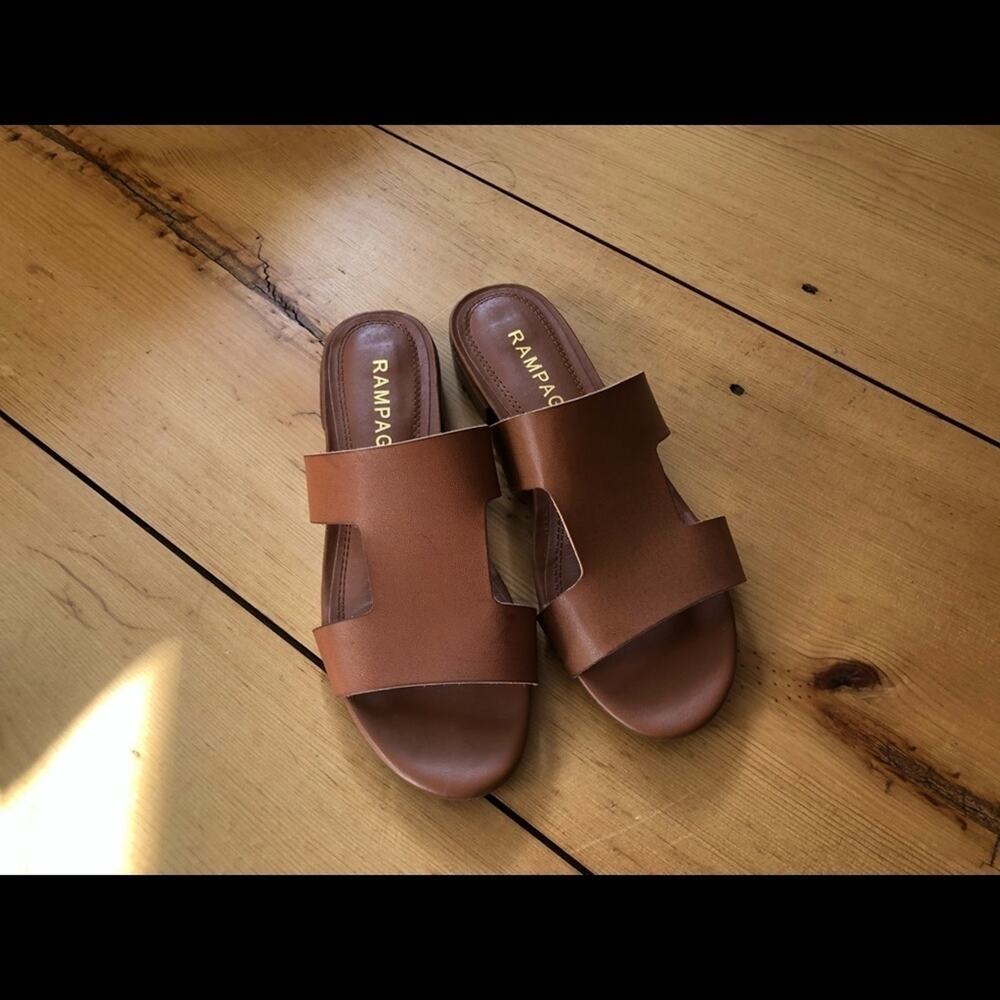 Rampage Camel Tan Sandals Size 7 Worn Once Summer Casual - Picture 3 of 9